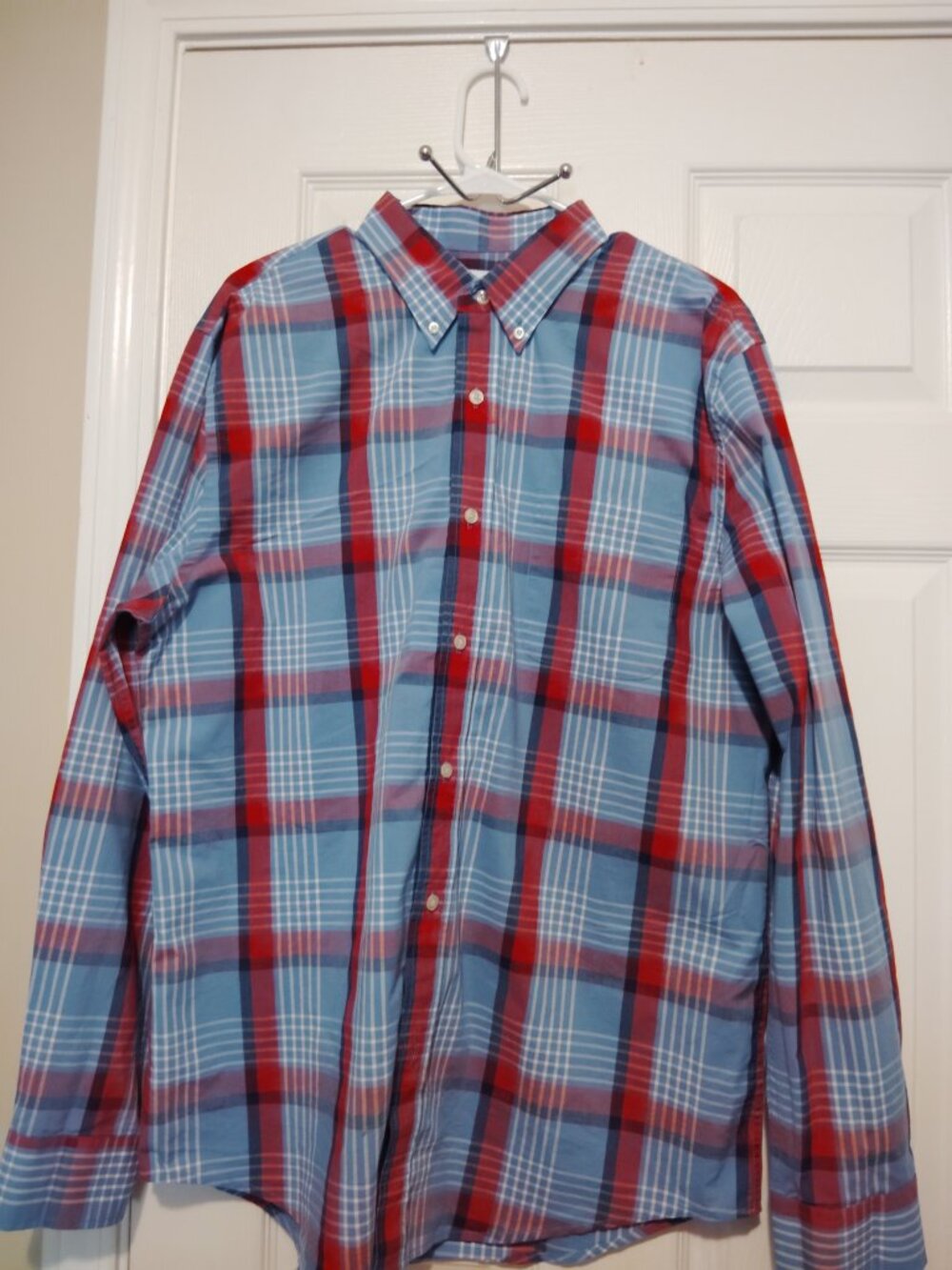 Saddlebred Classic Fit Plaid  Button Down Shirts Men's Large Cotton blend.